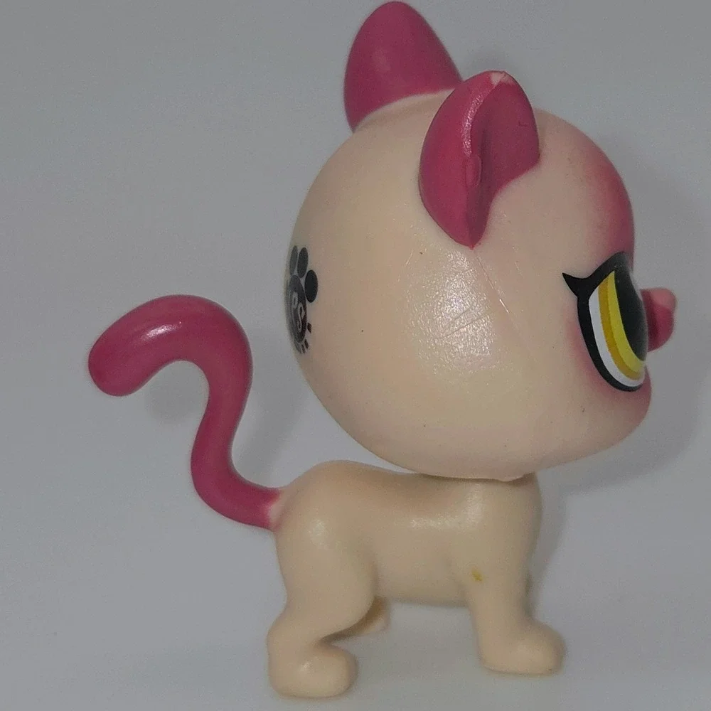 Littlest Pet Shop #236 Rosalee Pointer Siamese Cat Pets in the City Figure